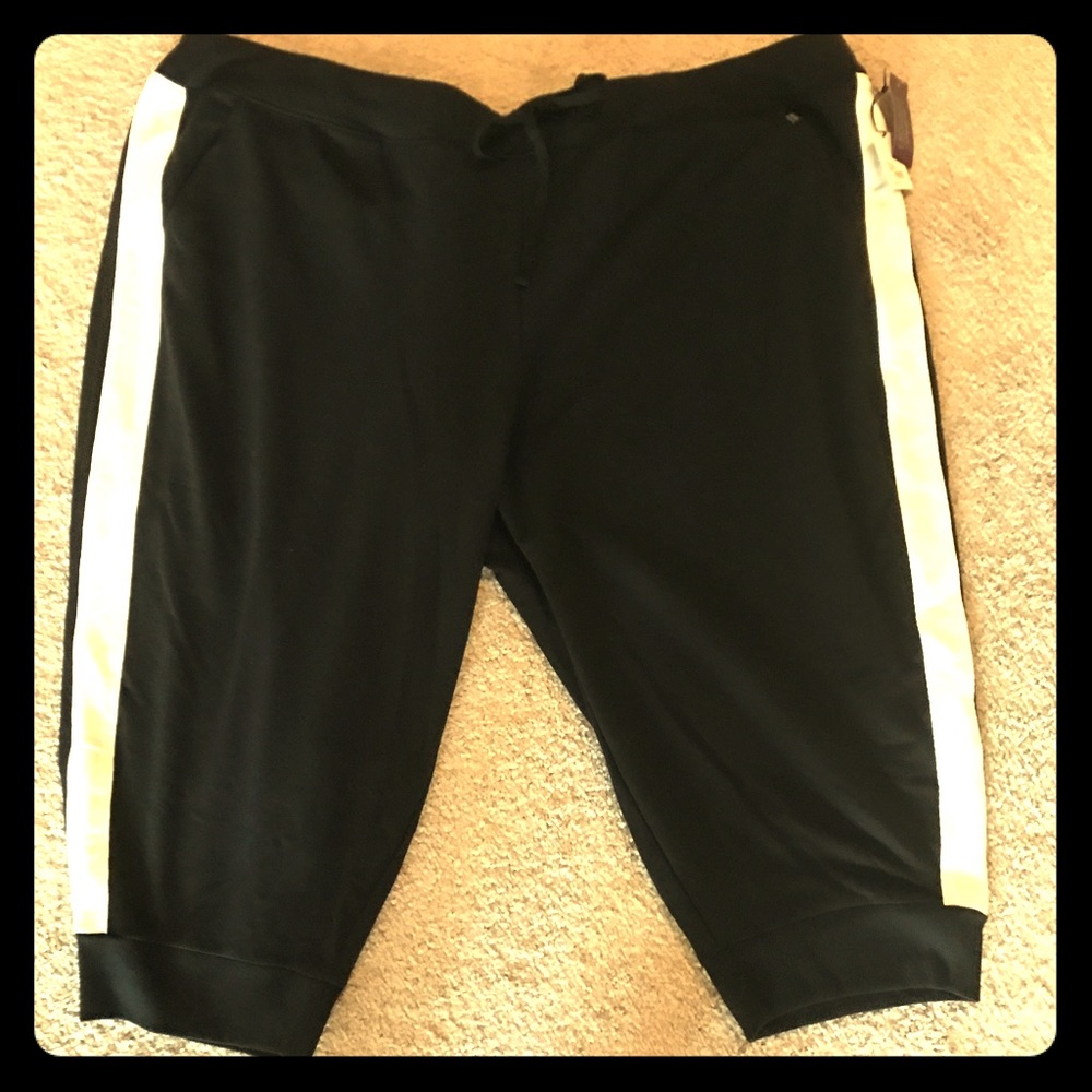 Lane Bryant Capri Sweatpants.